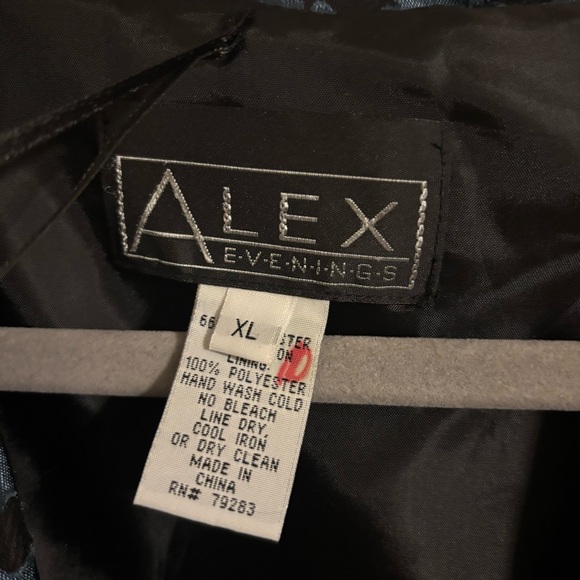 Alex Evenings Blue Black Burnout Wrap Top XL - Picture 7 of 8